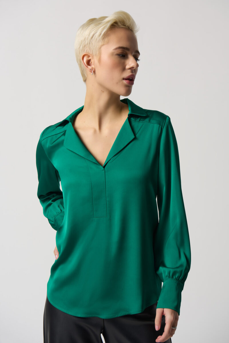 JOSEPH RIBKOFF-BLUSA IN RASO CON COLLO DENTELLATO-JOS233135 VERDE 46