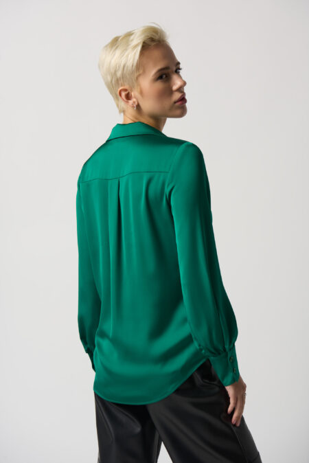 JOSEPH RIBKOFF-BLUSA IN RASO CON COLLO DENTELLATO-JOS233135 VERDE 46